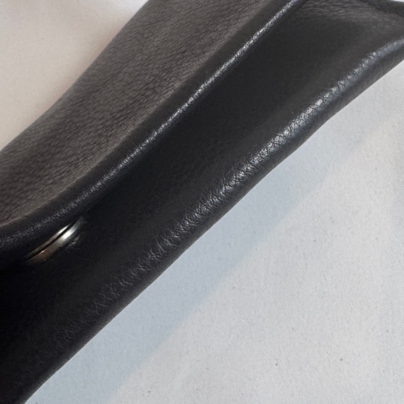 Latico Eloise Black Leather Zip Wallet “NWT” - Picture 6 of 12